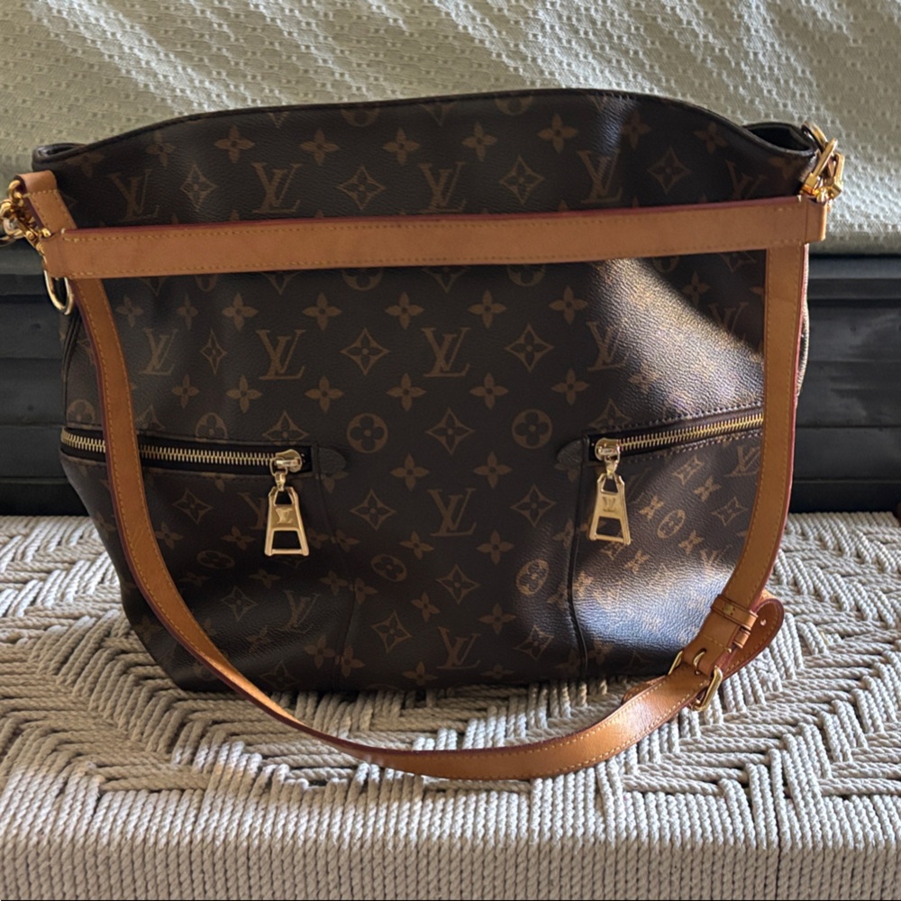 Chic Brown Monogram Shoulder Bag - image 1